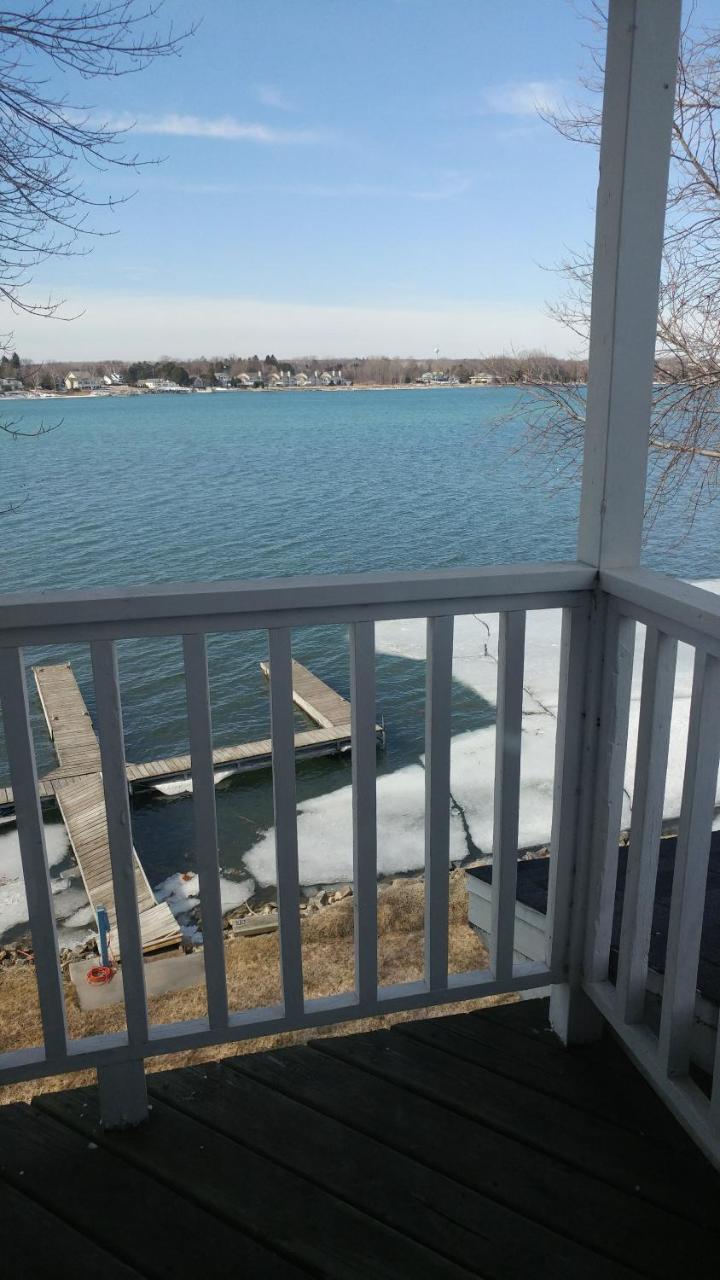 Snug Harbor Inn Sturgeon Bay Εξωτερικό φωτογραφία