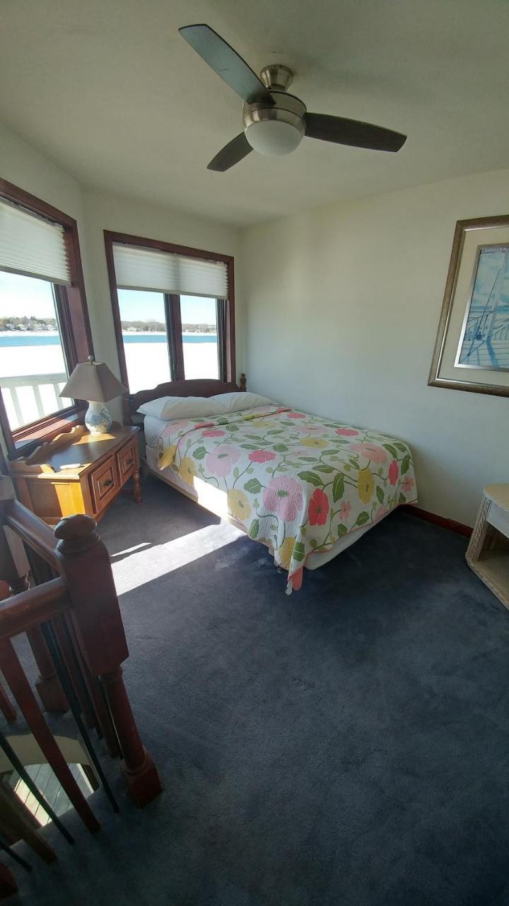 Snug Harbor Inn Sturgeon Bay Εξωτερικό φωτογραφία